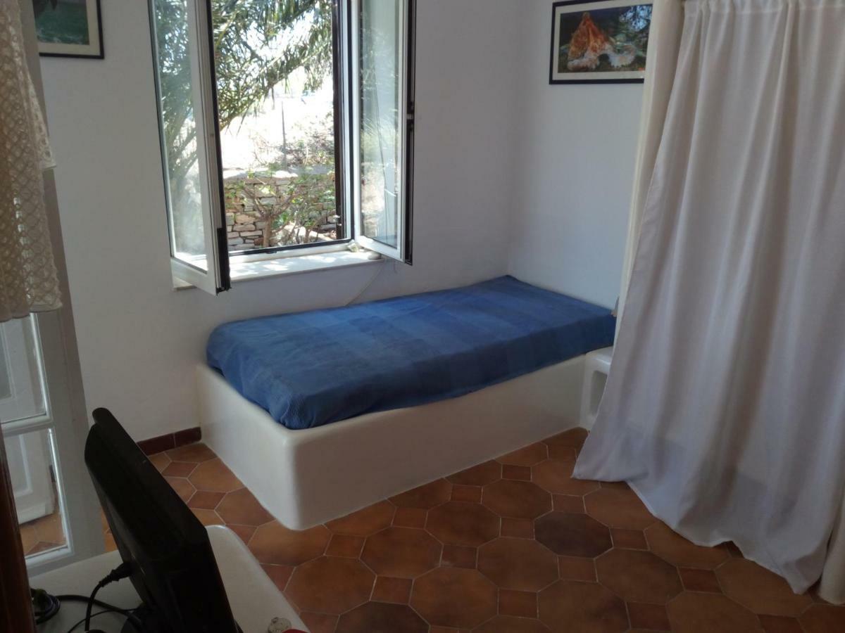 Little Stone House Near The Beach اجيوس ايوانيس المظهر الخارجي الصورة